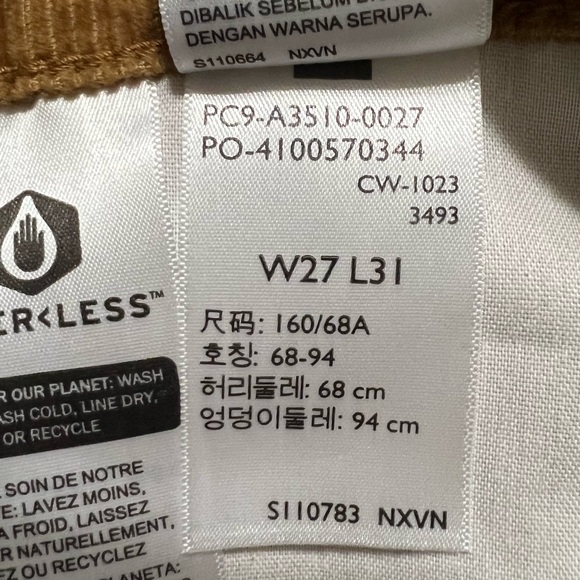 Levis 94 Baggy Dijon Corduroy Mid Rise‎ Straight Leg Dad Jeans - Picture 12 of 12